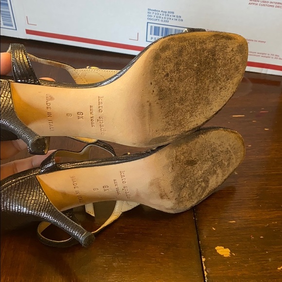 🌼 Kate spade heals size 8.5 - Picture 5 of 7